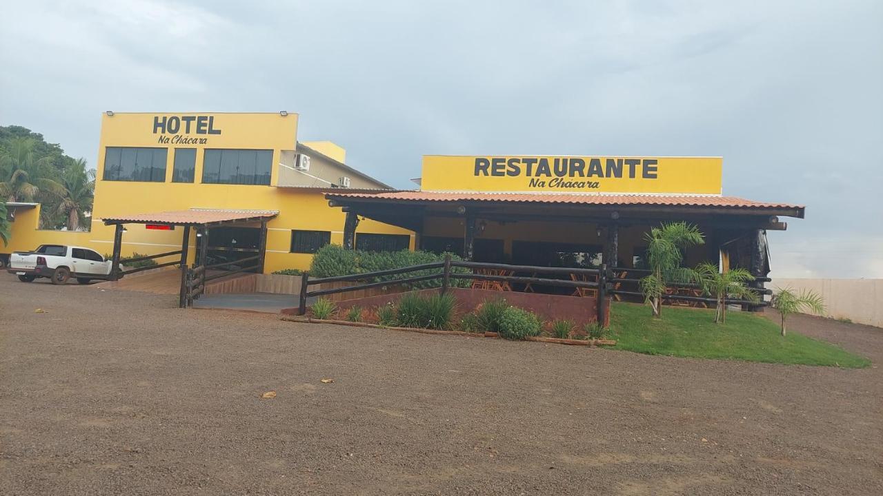 Hotel E Restaurante Na Chacara Dourados Exterior photo