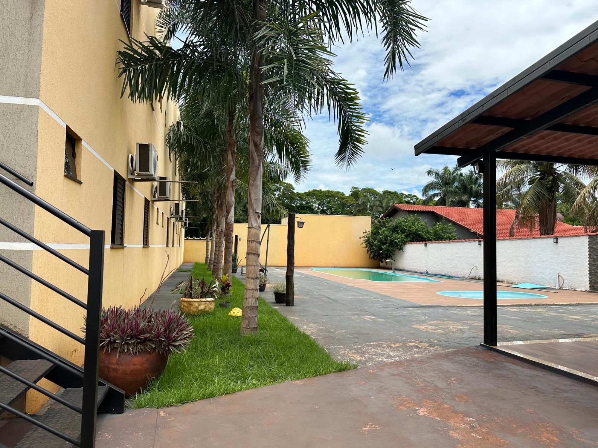 Hotel E Restaurante Na Chacara Dourados Exterior photo